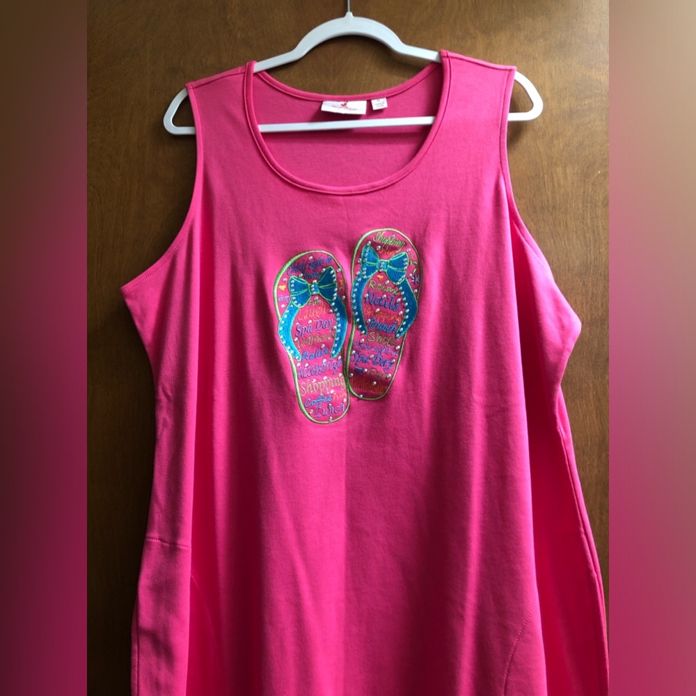 Quacker Factory Inspirational Flip Flop Sleeveless Beach Dress
New!
Hot Pink 1X